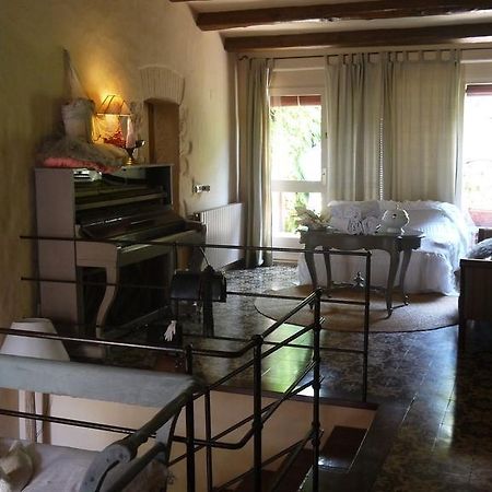 Hotel Restaurant El Pati Peratallada Ngoại thất bức ảnh